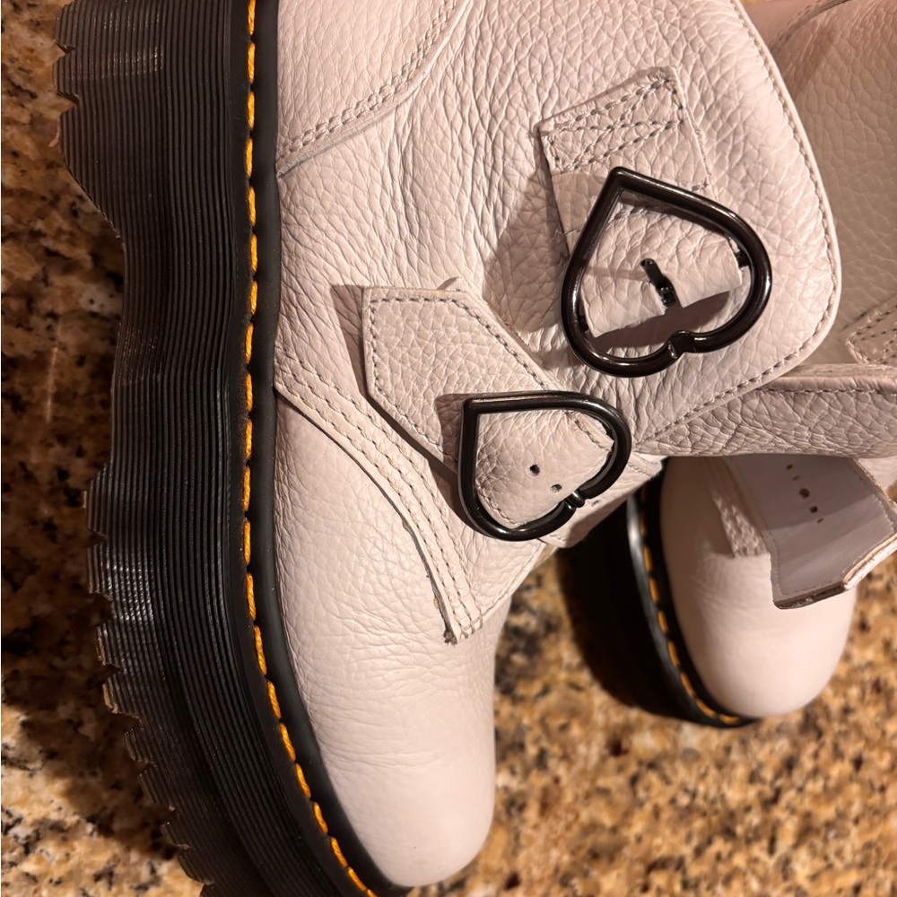 Dr. Martens White Devon Heart Boots